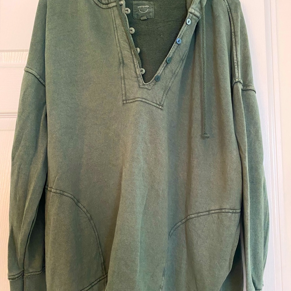 Hooded  sweatshirt